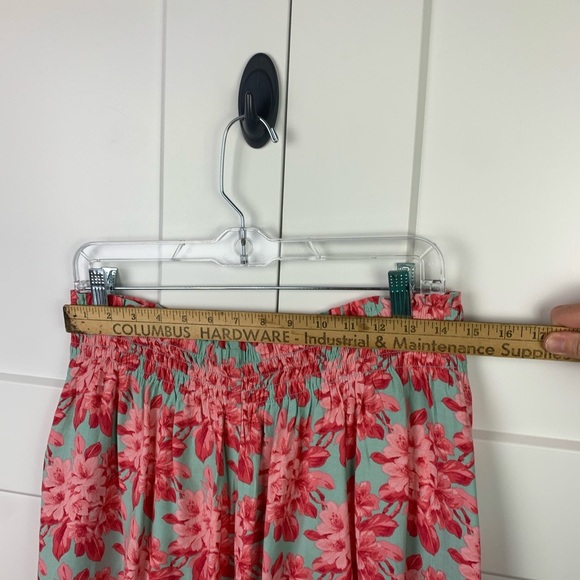 Ann Taylor LOFT MEDIUM Floral Shorts Skirt Pink Green Boho - Picture 4 of 5